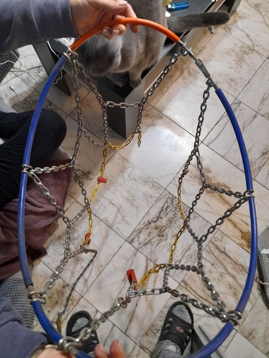 Вериги за бус и дъждобран