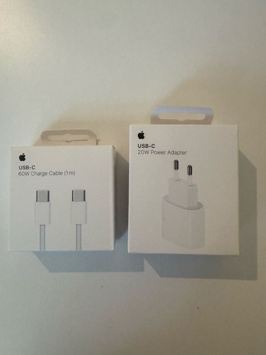 Apple 20W Заряден Комплект (USB-C адаптер + USB-C към USB-C кабел)