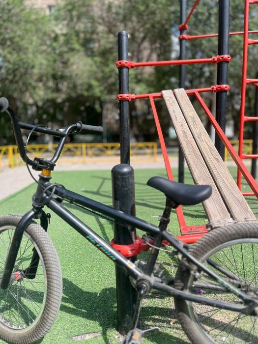 Трюковой велик BMX