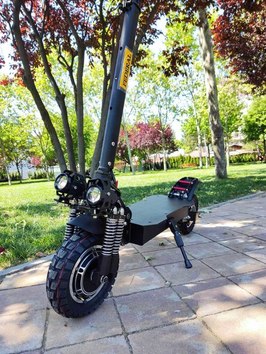 Trotineta Electrica - Noua cu Motor 1600w 48v18ah scuter electric naveta Nou