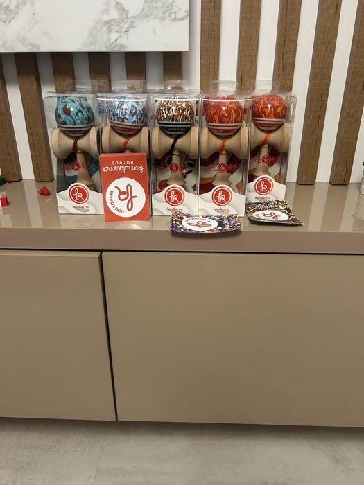 Vand Kendama Europe Wondercurl MC