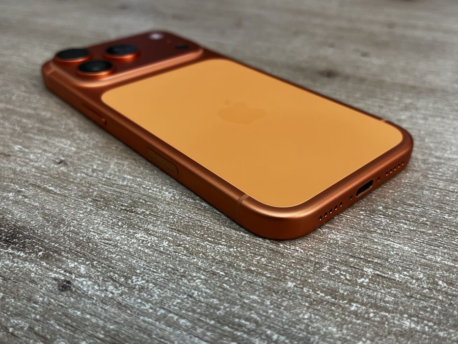 iPhone 17 Pro 512GB Перфектен 100% Бат. Гаранция