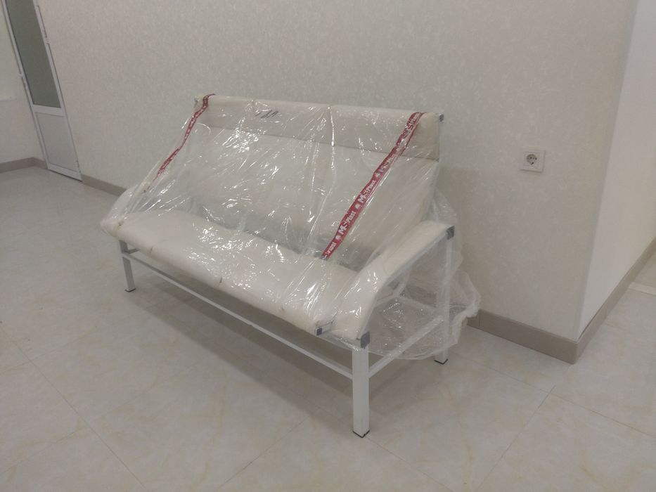 Зал ожидан диван трёхместный.стул  Сильвия.Турон.Виктор.кухонные  стул