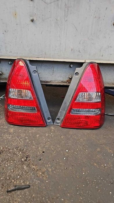 Задние фонари на Subaru Forester