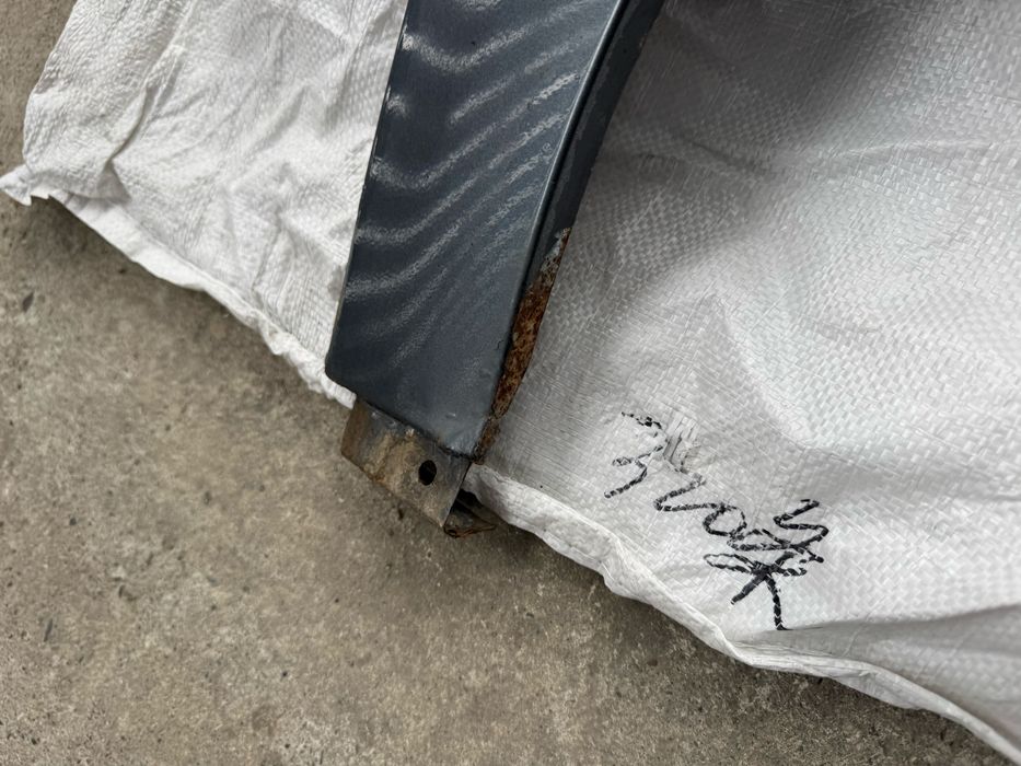 Aripa dreapta fata pt vw passat b7 pe verde