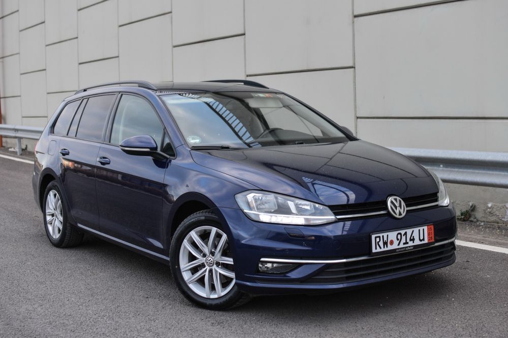 Volkswagen Golf •Facelift•2017••2.0 150 cp•LED•ACC+