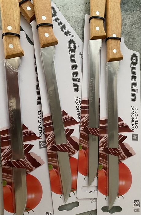 Ножове и стойки за хамон , прошуто и еленски бут