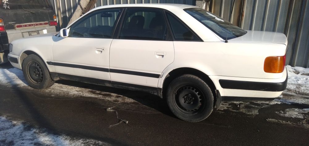 Ауди 100 с4 на ходу