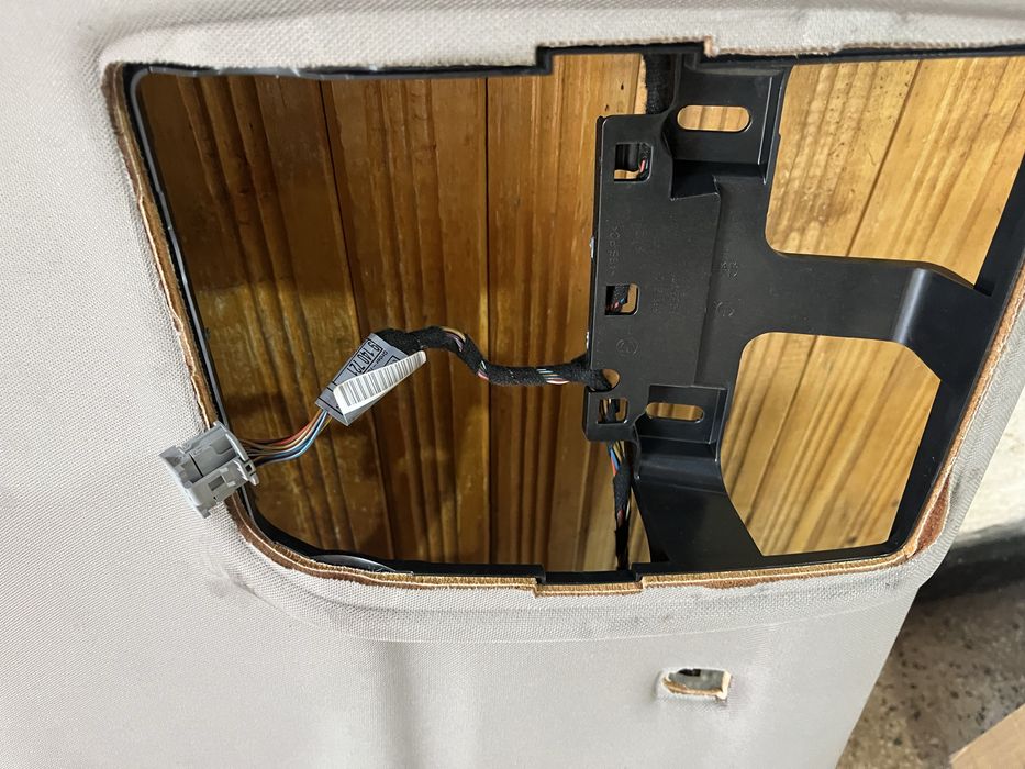 Таван за х5 2008 година