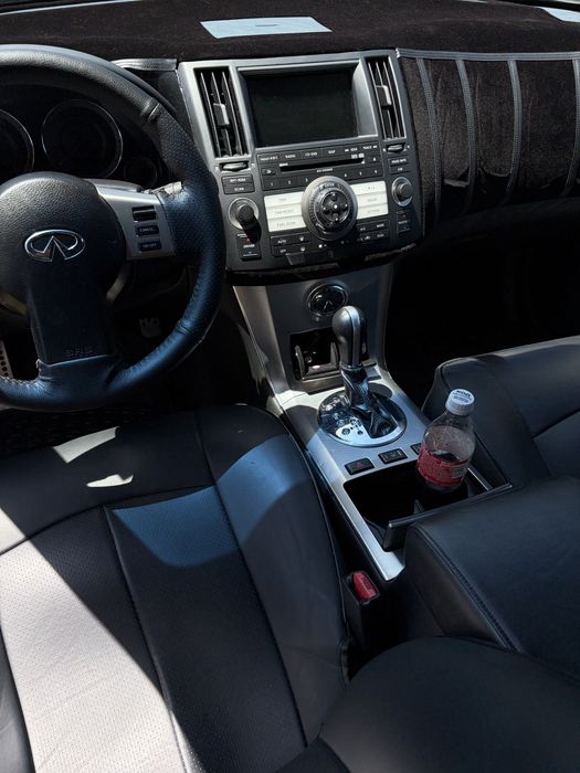 Infiniti fx35 2006 3.5L