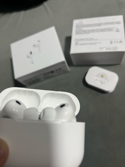 Apple AirPods Pro 3 – Noi - ULTIMELE STOCURI