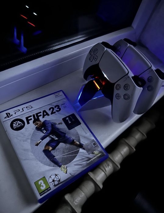 Продам playStation 5 1 tb