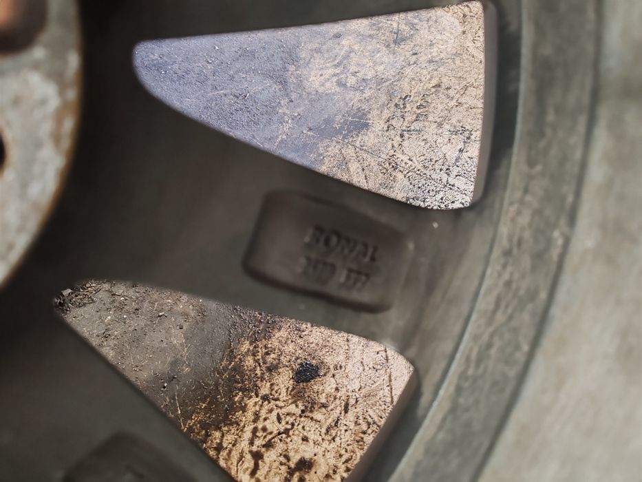 Продавам оригинални джанти 17 5x112 за Vw passat b8