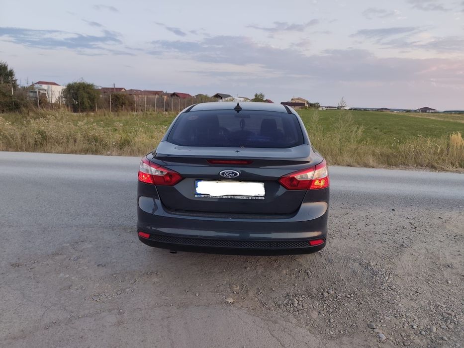 FORD Focus 2012 — imagine 5
