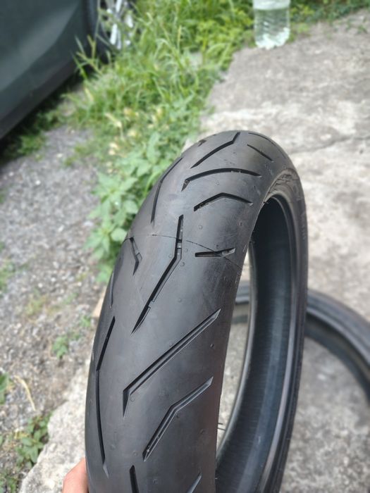 Pirelli Rosso 2  предна