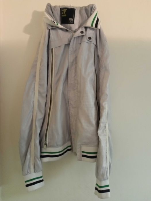 Пролетно / Есенно яке размер L / XL