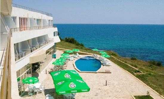 Продава се Двустаен апартамент в Китен - 73 кв.м за 1439 €/кв.м - Снимка #10