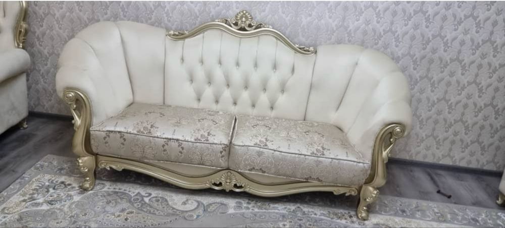 продаёться диван и  кресло состояние новое