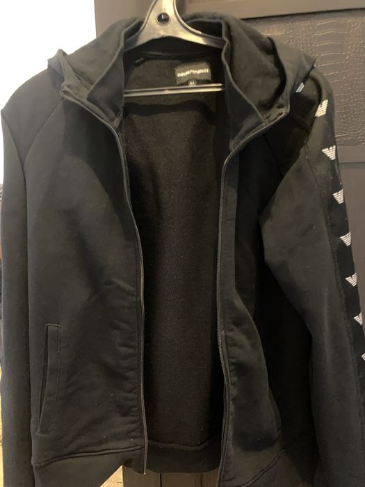 Кофта армани оригинал