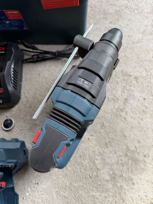 Bosch GBH 18V-22 перфоратор 2025г.