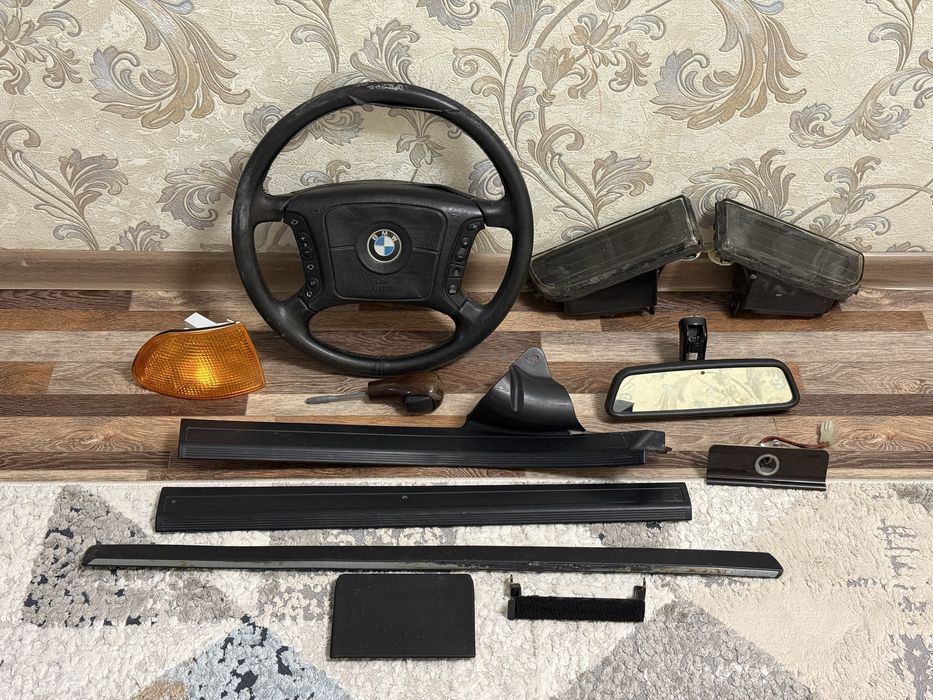 Бмв E38 мелкие запчасти,уточняйте цены.