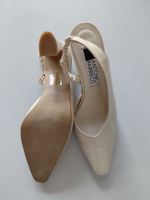 Pantofi dama bej
