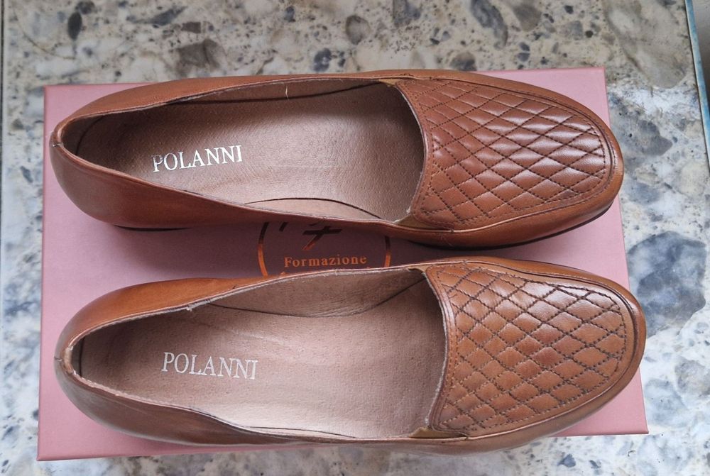 Pantofi  38 , piele manusa