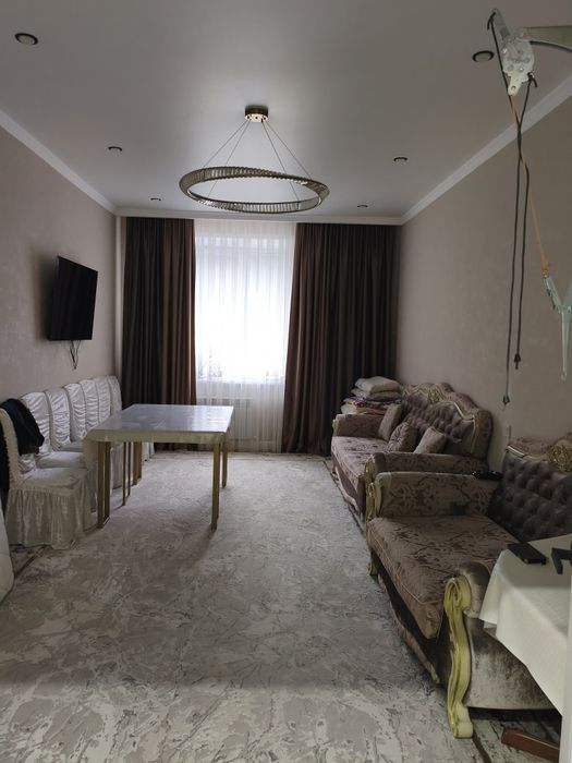 Продам 3 ком кв 96 кв,м возле Айзы