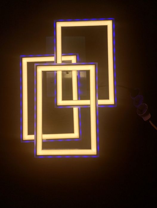 Lustră LED modernă pătrate intercalate – nouă, multicolor