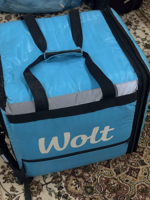 Продается Термо сумка wolt состояние идеальное