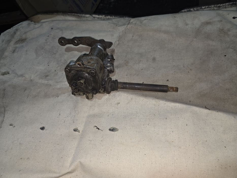Продам рулевой редуктор на а/м Нива
