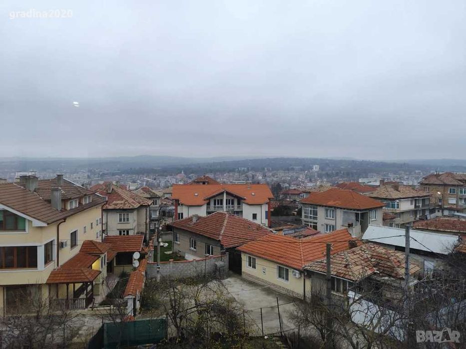 Дава се под наем Тристаен апартамент в Разград, Център - 100 кв.м за 359.04 € - Снимка #13