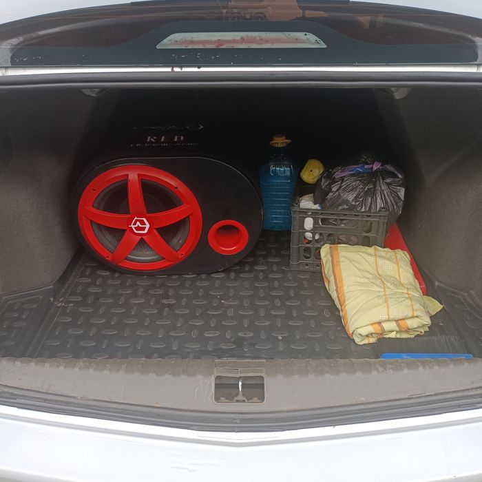 Продам сабвуфер в хорошем состоянии