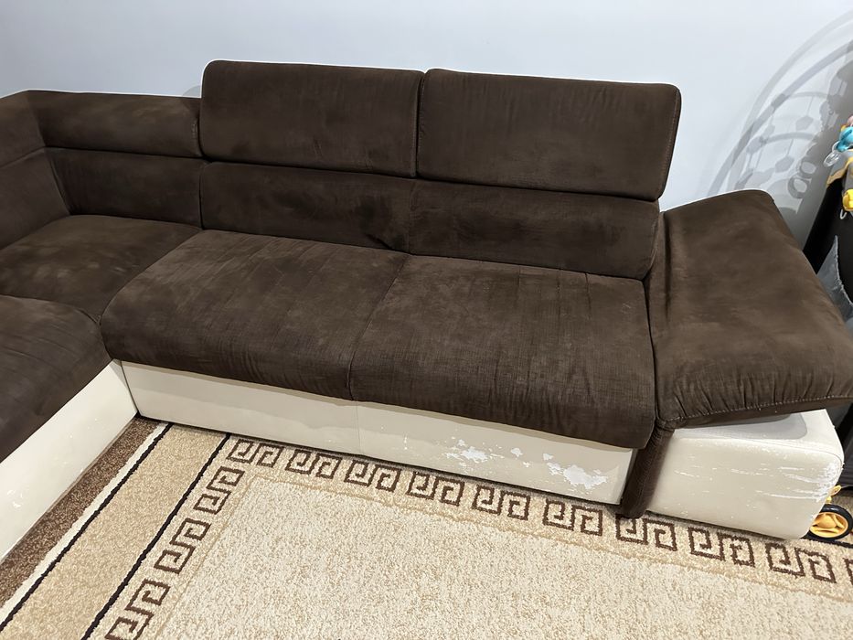 Coltar extensibil cu lada