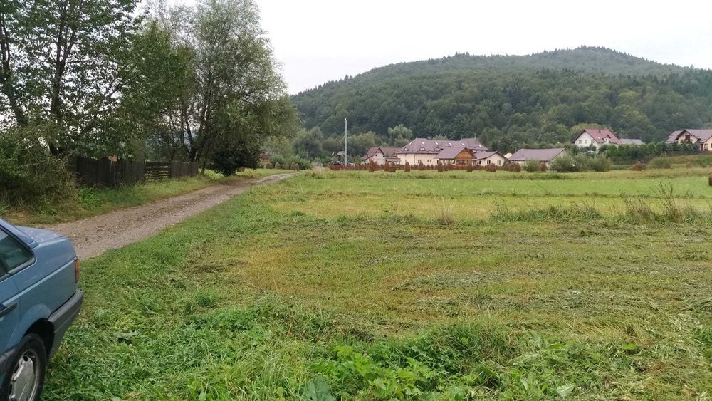 Teren 3930 mp Bucsoaia - Gura Humorului