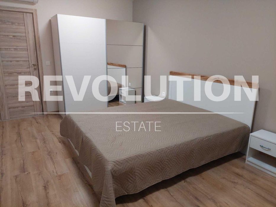 Дава се под наем Тристаен апартамент в Варна, Младост 1 - 87 кв.м за 700 € - Снимка #4