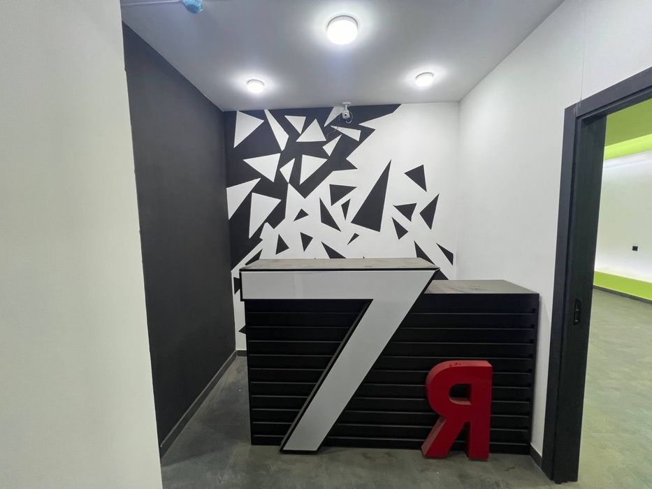 Bizneaga tayor joy sergeli dexqon bozor yonida 2 etaj tayor arendatel