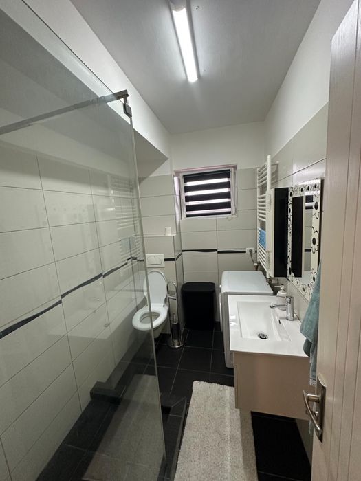 Inchiriez apartament in sectorul 3 zona Auchan Vita