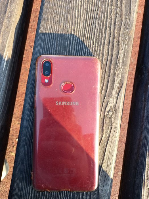 Продам Самсунг А10s