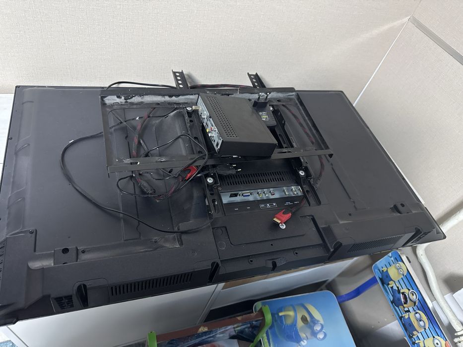 Продам телевизор ARG