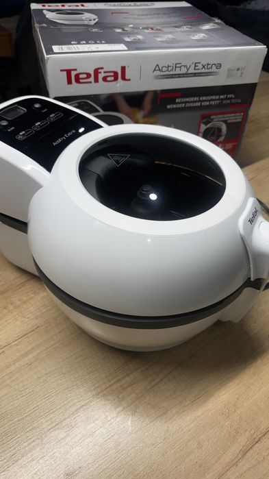 Уред за здравословно готвене Tefal ActiFry Extra