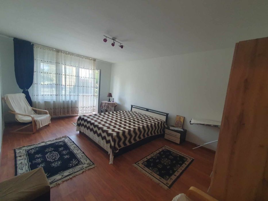 Apartament de inchiriat