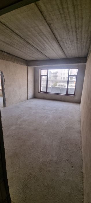 Продам 2 комнатную квартиру