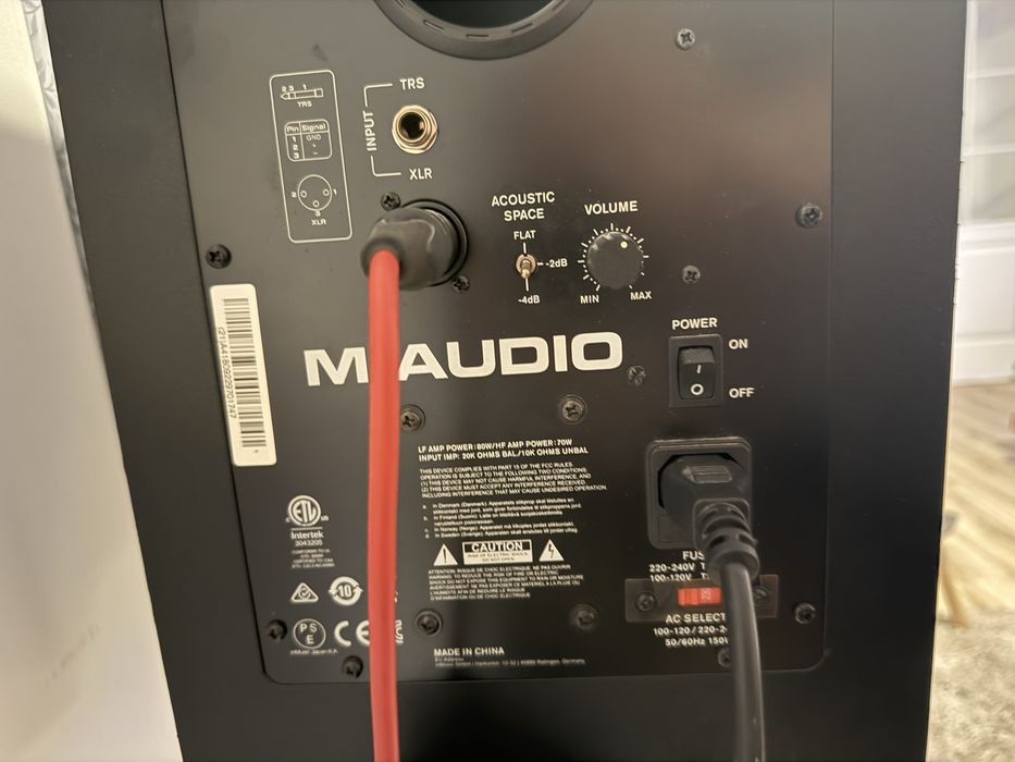 Pachet DJ  Alphatheta(pioneer) DDJ-GRV 6, M-Audio BX8 D3, casti AIAIAi