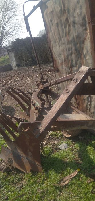 Трактор сотилади Беларусь, на ходу