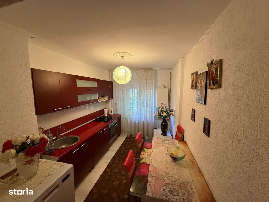 Vanzare apartament 3 camere Republicii - Catedrala Ploiesti