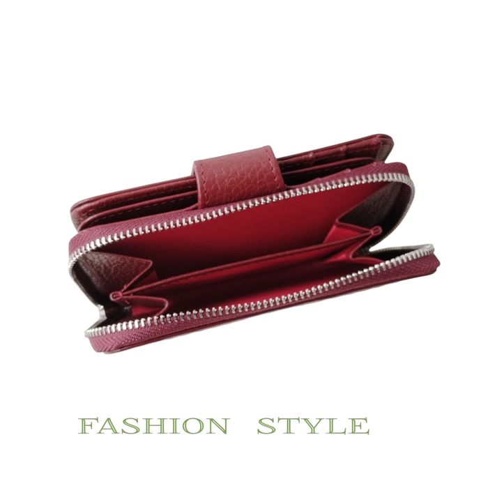 Дамски портфейл от естествена кожа