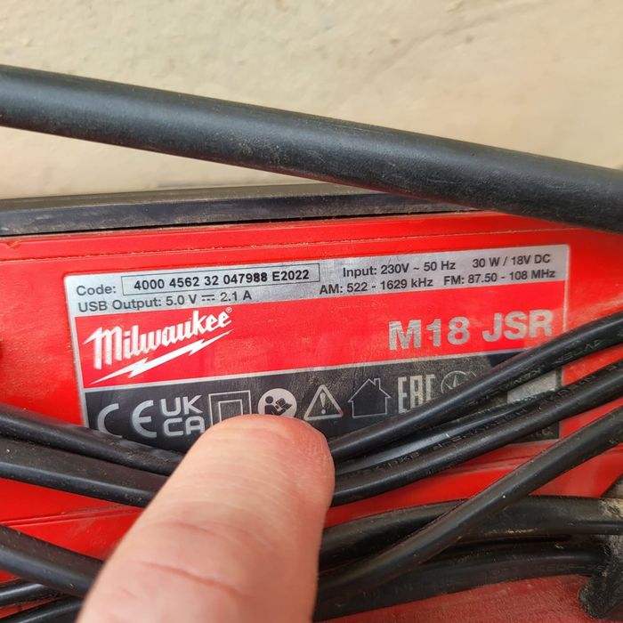 Radio Milwaukee M18  JSR