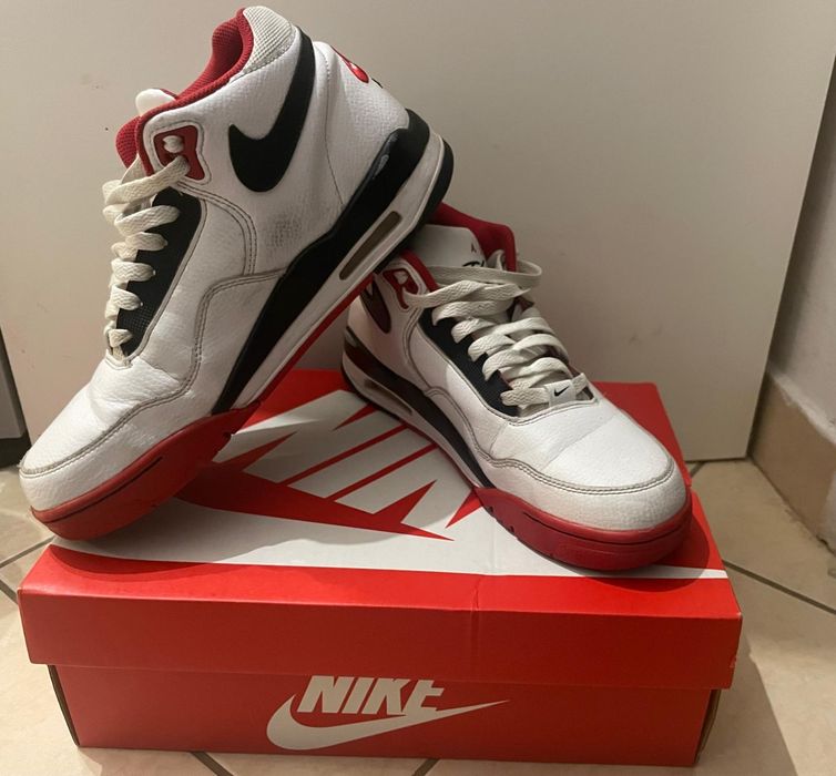 Nike Flight Legacy 42 - 27 cm