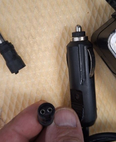 Camera video marșarier duba cu incarcator auto universal